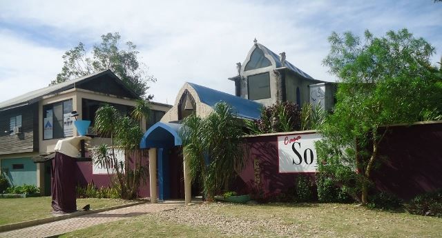 #2533 – RESTAURANT + HOTEL + HOUSE – 1.35 ACRES – Near SAN IGNACIO TOWN, CAYO