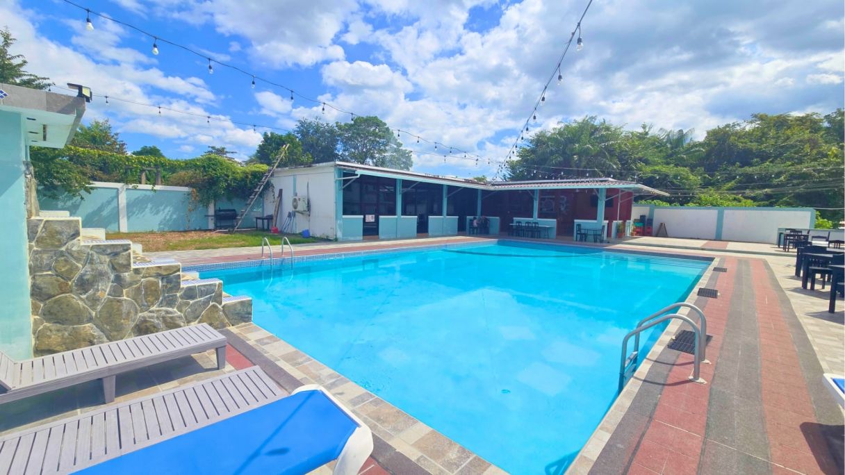 Turnkey Hotel for Sale in San Ignacio, Belize – Fully Furnished, Modern & Income-Ready