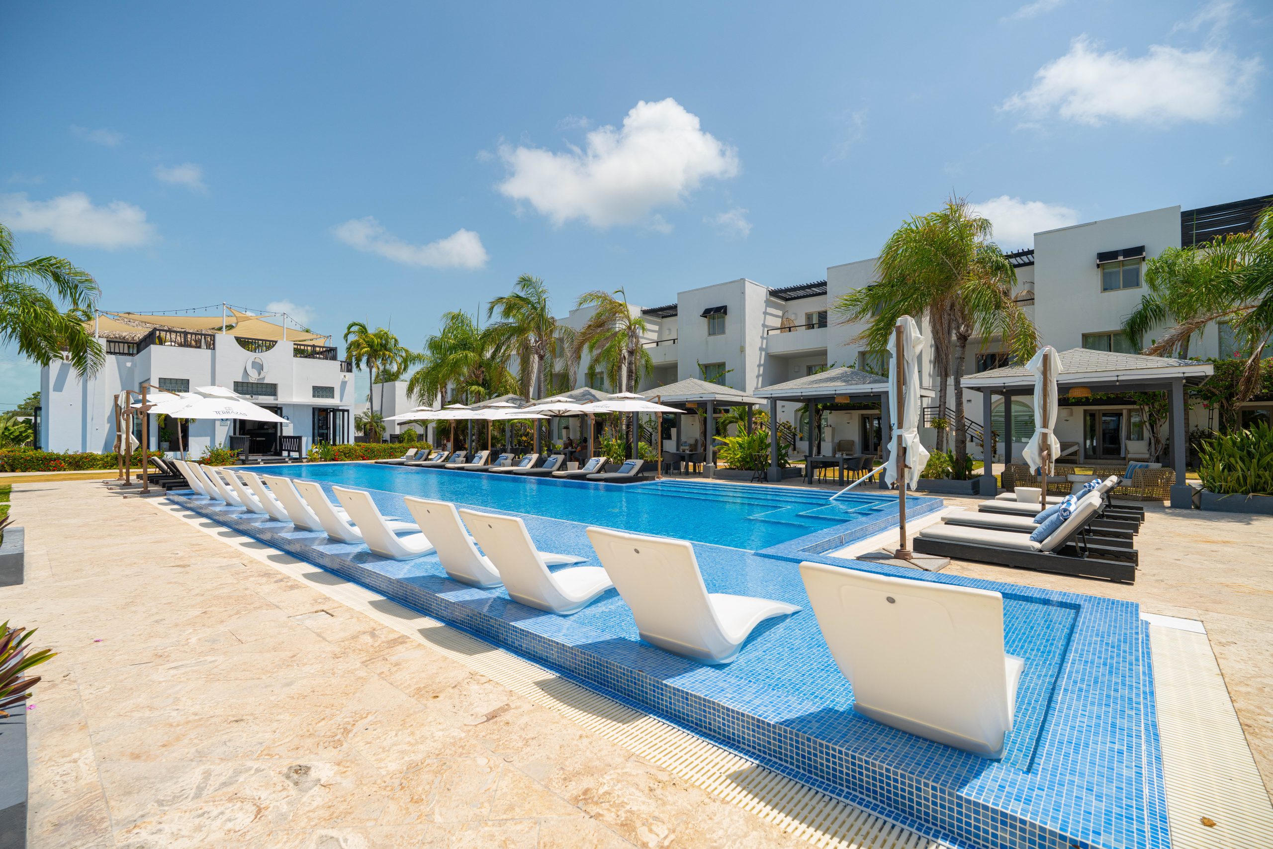 Stunning Belize Beachfront Condo for Sale – Las Terrazas Resort, San Pedro, Belize