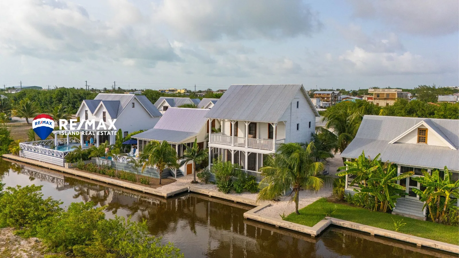 Mahogany Bay Belize 3BR Home | Turnkey Canal Front Property
