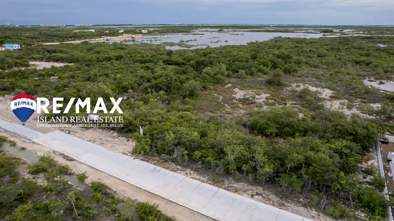 Prime Development Opportunity: Secret Beach Property for Sale
