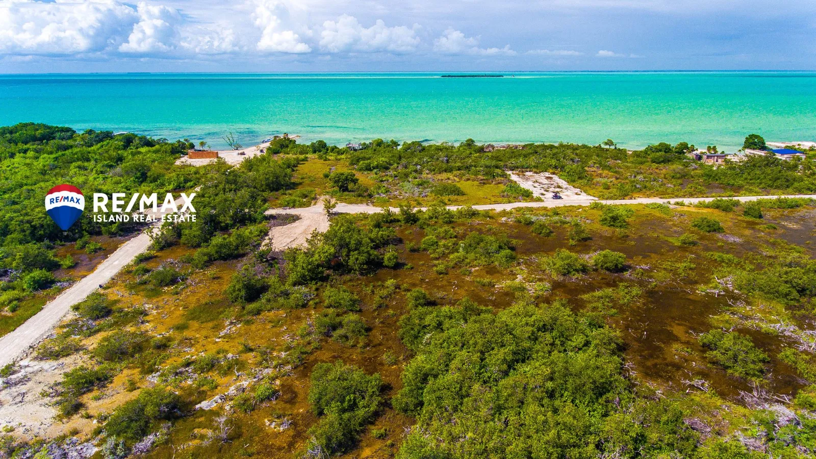 Secret Beach Main Road Ocean View Lot | Ambergris Caye