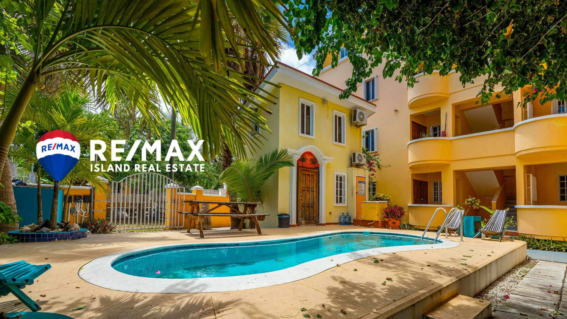 Affordable Belize Condo – Renovated & Fully Furnished