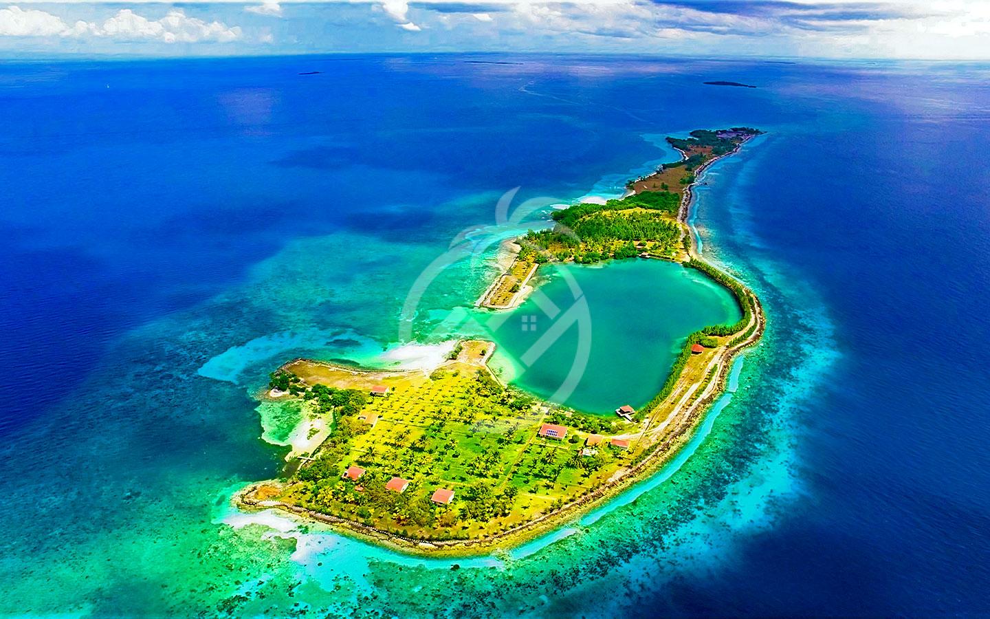 Private Island – Long Caye