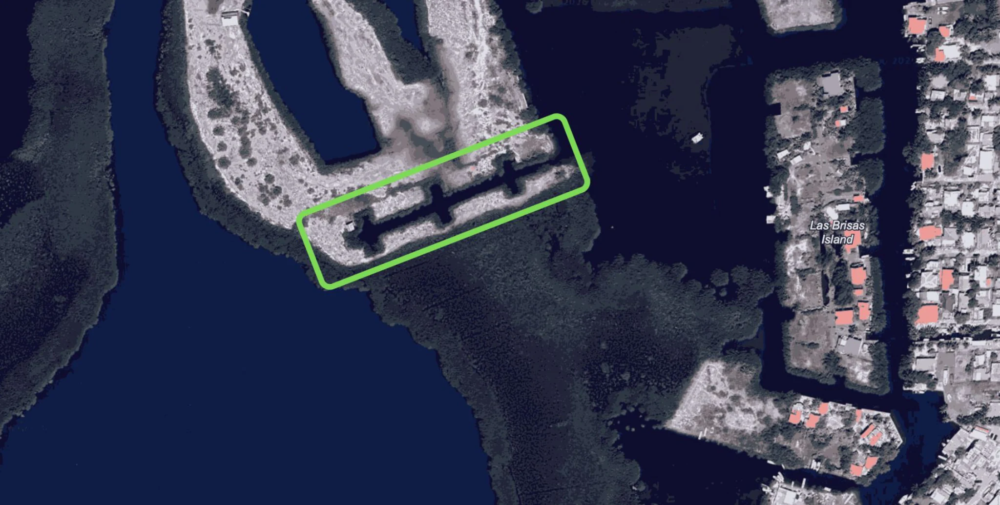 Listing 4503 – 2 Acres Lot with 6 boatslips in Placencia