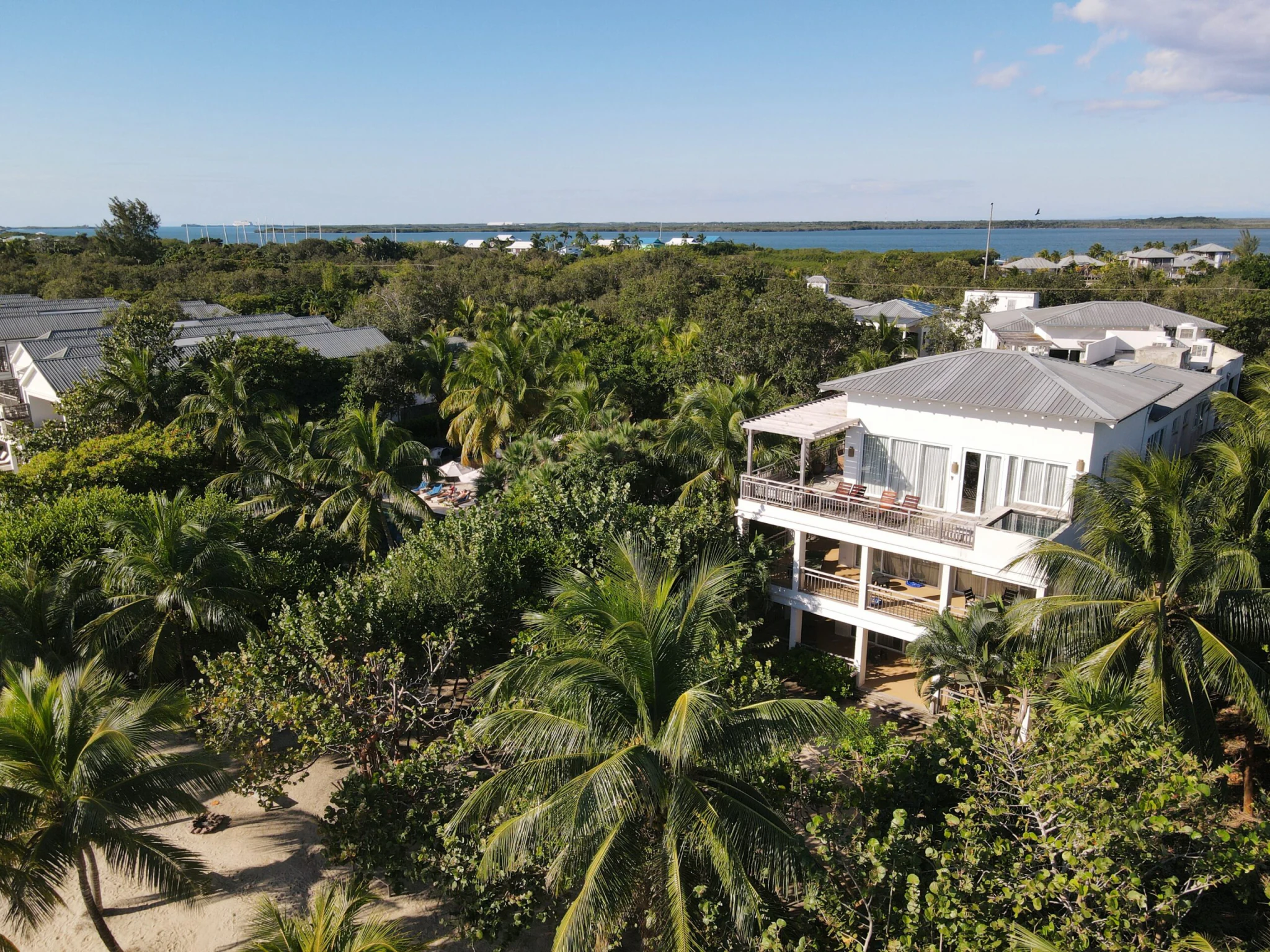 Opulent Penthouse Placencia Peninsula