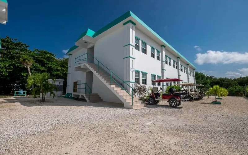 C205 Grand Baymen Gardens