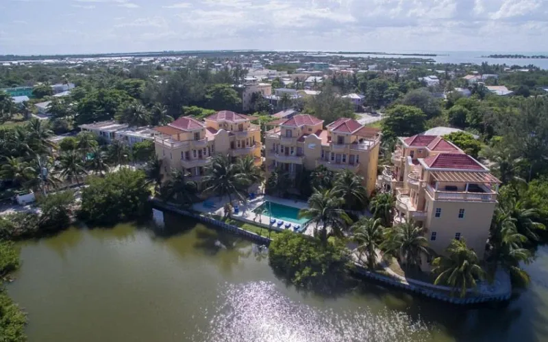 C6 Ambergris Lake Villas