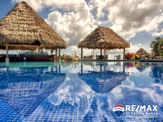 C8831 – Lagoon Front 2 Bdr Condo, Unit 605
