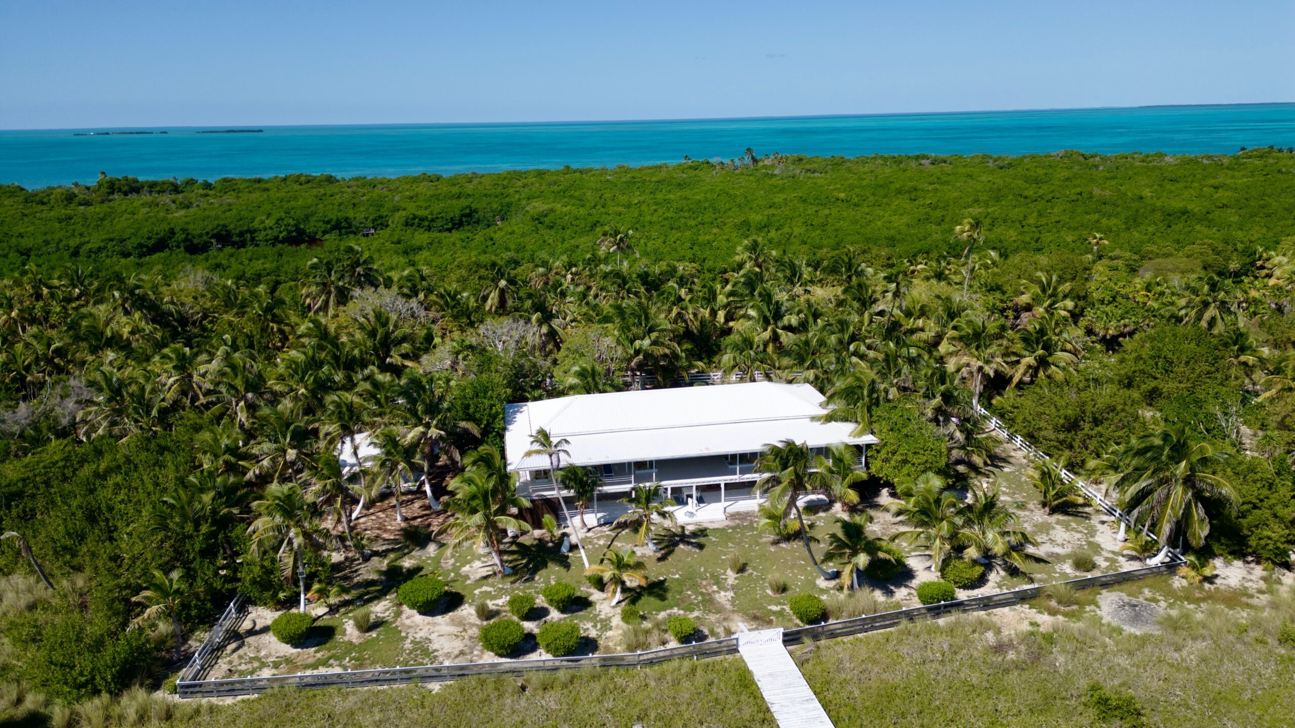 A Rare Waterfront Sanctuary on Caye Caulker, North Island
