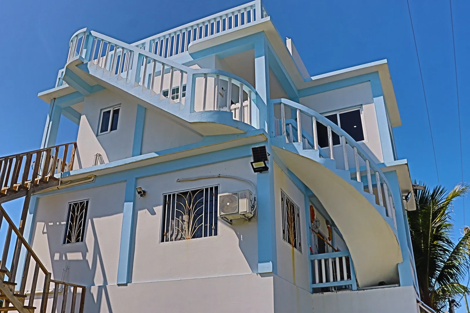 The Bahia Tower