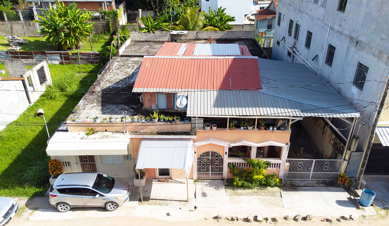 Commercial/Residential Property in the heart of Corozal Town in Northern Belize