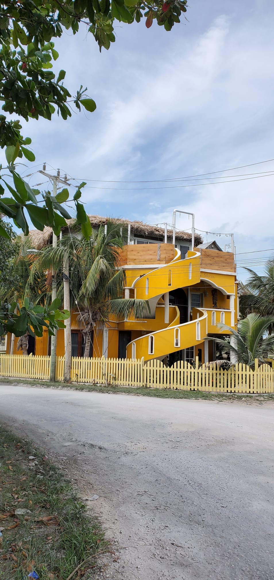 4 Bedroom | 4 Bathroom Home – Prime Location