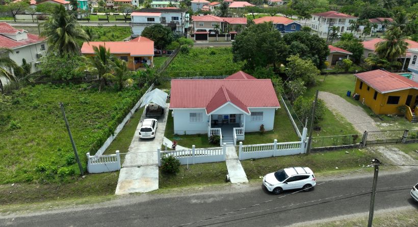 Cozy 3 Bedroom 2 Bathroom Home for Sale in Belmopan, Cayo District, BELIZE
