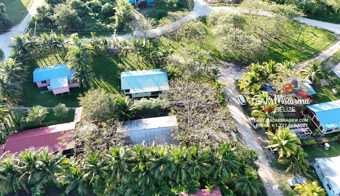 Cozy Two Bedroom Home San Ignacio For Sale in Belize