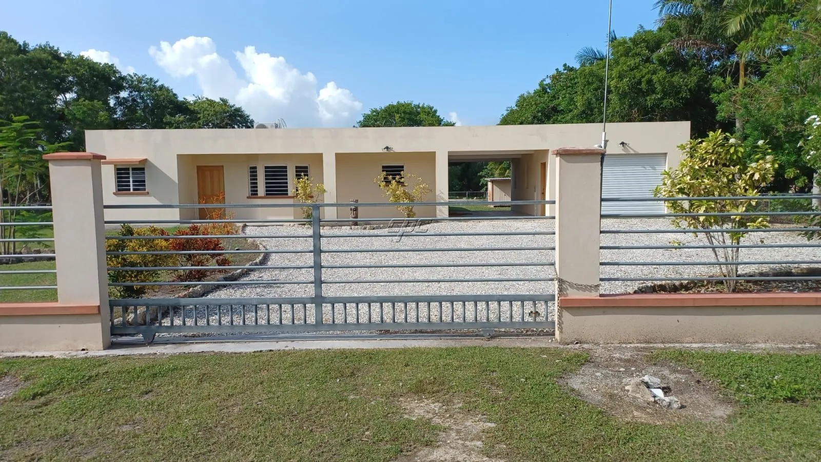 Classic Contemporary Living, Corozal Belize