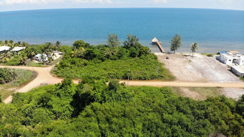 Caribbean Sea Front & Canal Commercial - Residential Lots