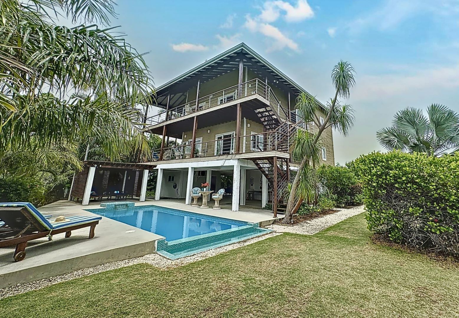 Luxury Marina Living, Placencia Belize