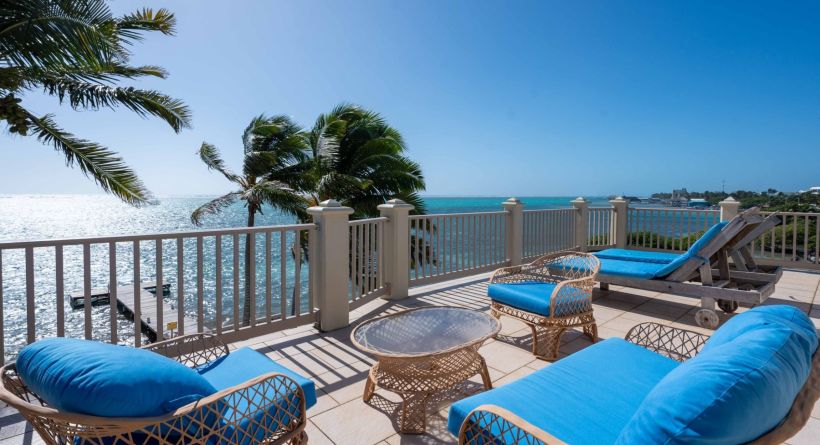 Deluxe Two Bedroom Condo At Bermuda Landing Resort!