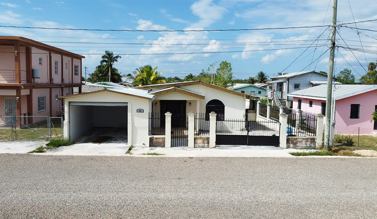 Elegant Three Bedroom Two Bathroom Home in Orange Walk Town In Northern Belize