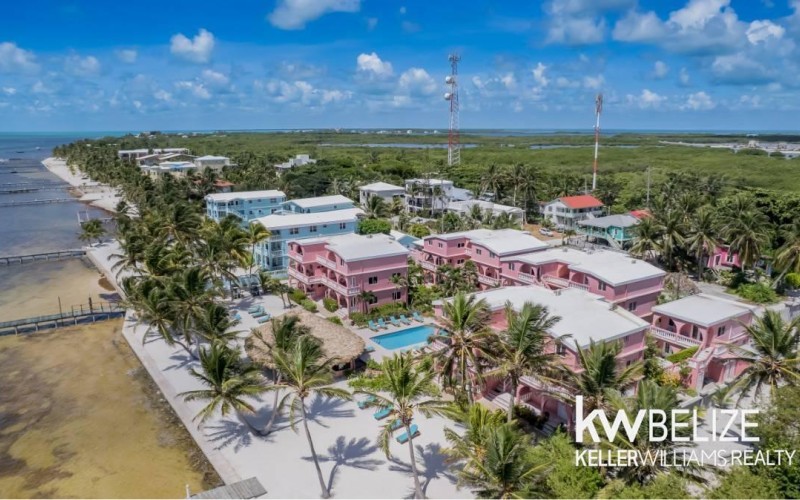Fantastic 2-Storey 4 Bed 3 Bath Home, North of Caye Caulker Split, Belize