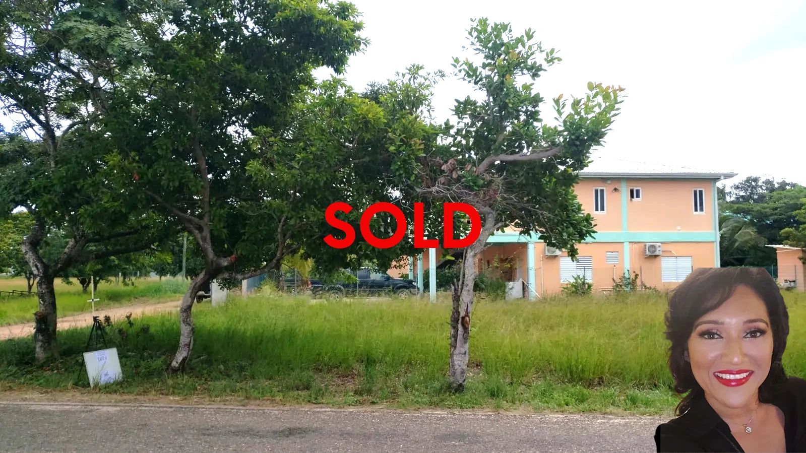 100'x 90'x 100'x 45' Residential Lot #103 in Placencia Bay Development.