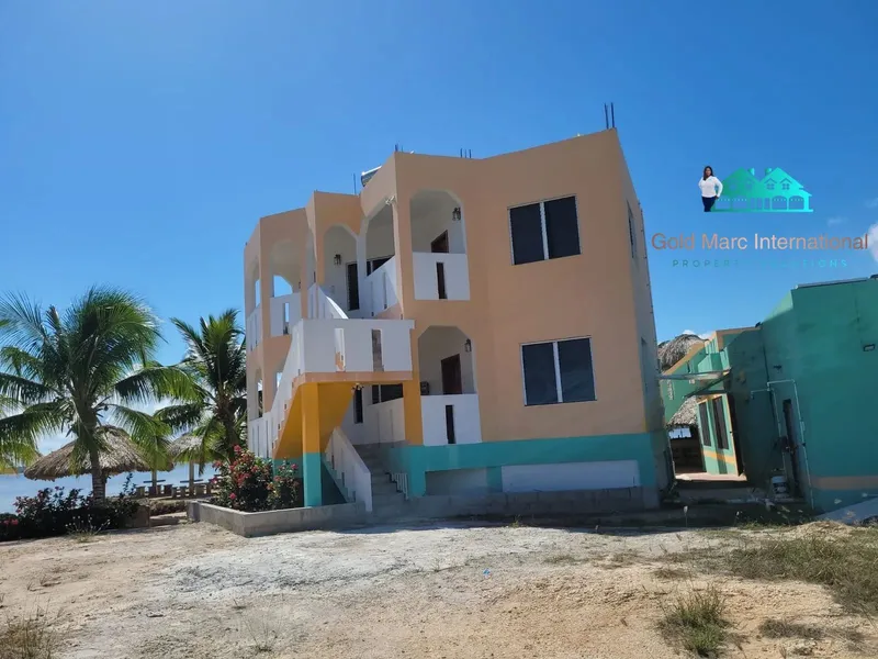 Cerro Sands Beachfront Eco Resort