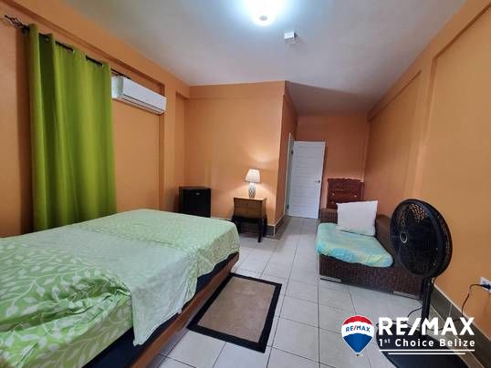 H307 – Income Producing Property Right in Placencia Village