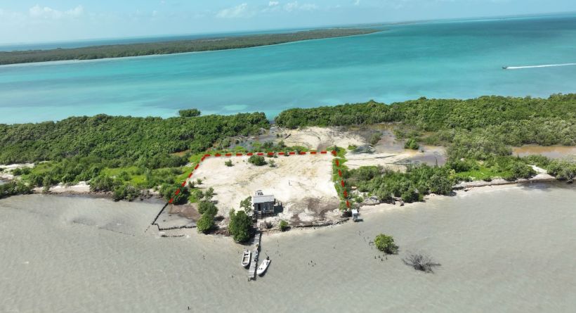 Island Property on Long Caye with 185 ft. Sea Frontage