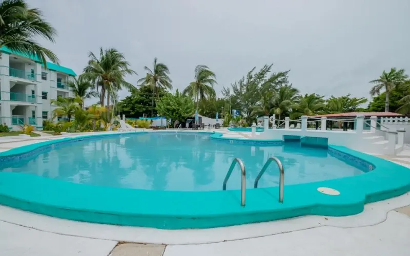 C205 Grand Baymen Gardens