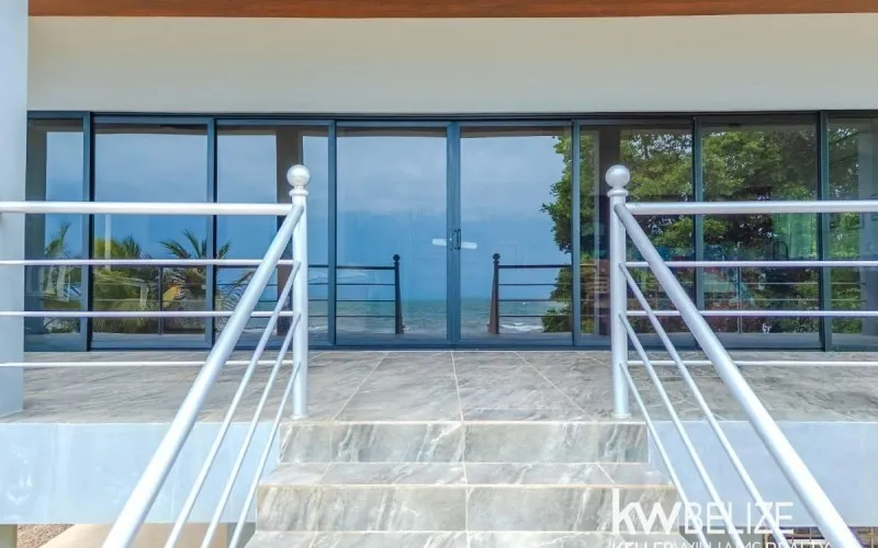 Luxury Belize Beachfront Home