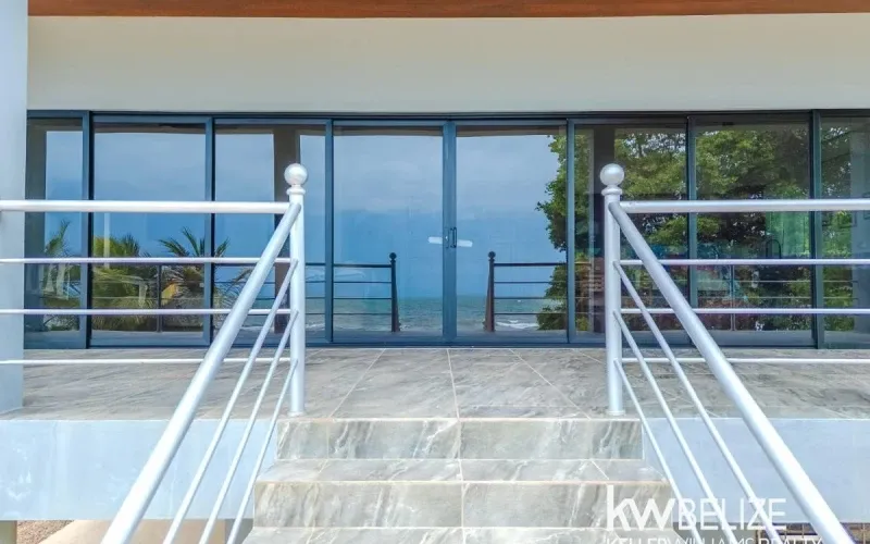 Luxury Belize Beachfront Home