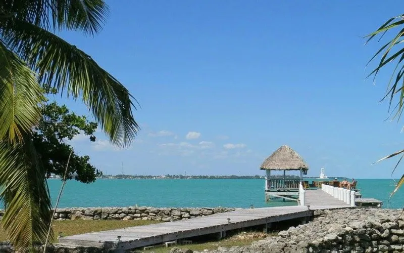 Maya Seaside Lot In Seaside community of Consejo