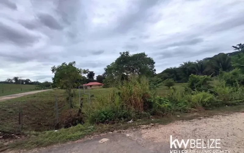 Prime Corner Parcel in Teakettle Village
