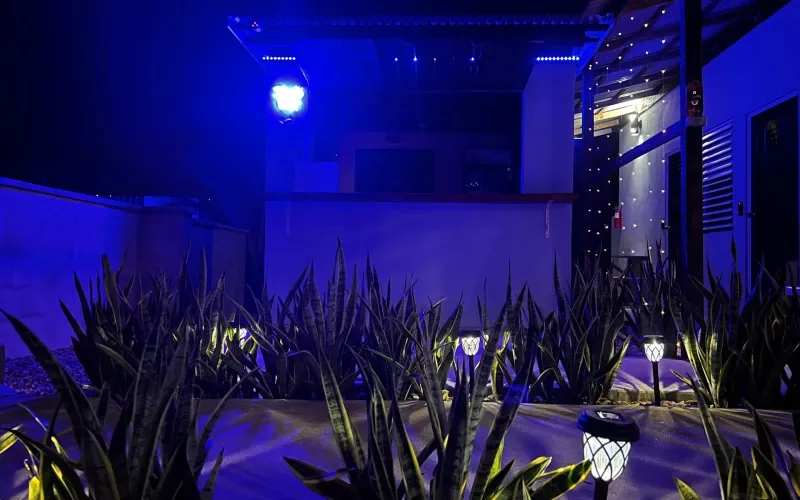Successful Hostel, Placencia Road