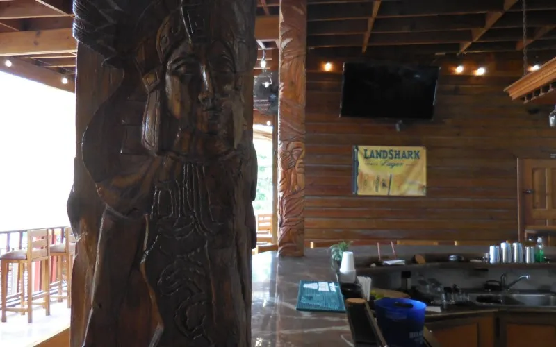 Sunshine bar and grill