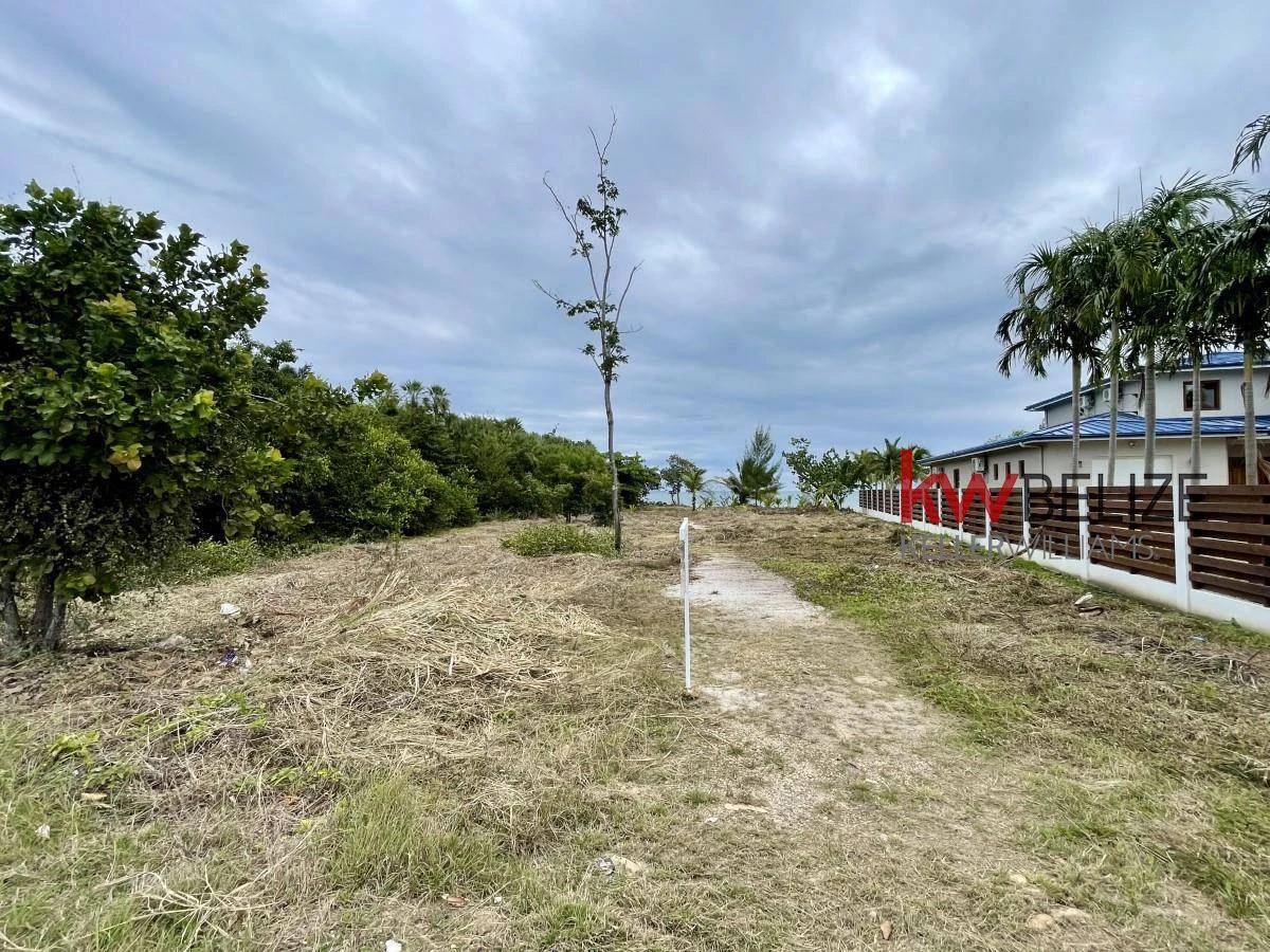 .29 Acre Seafront Parcel Ready to Build