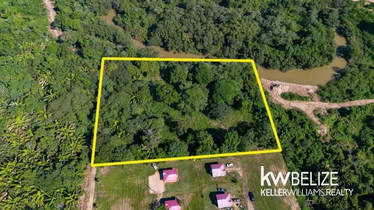 5 Acre Riverfront Property in Belize