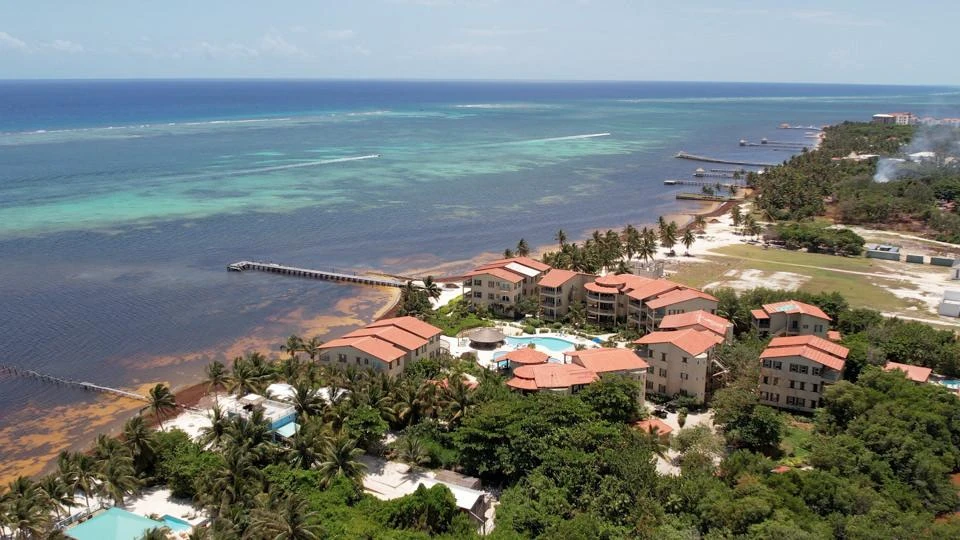 5b Residences At Barrier Reef