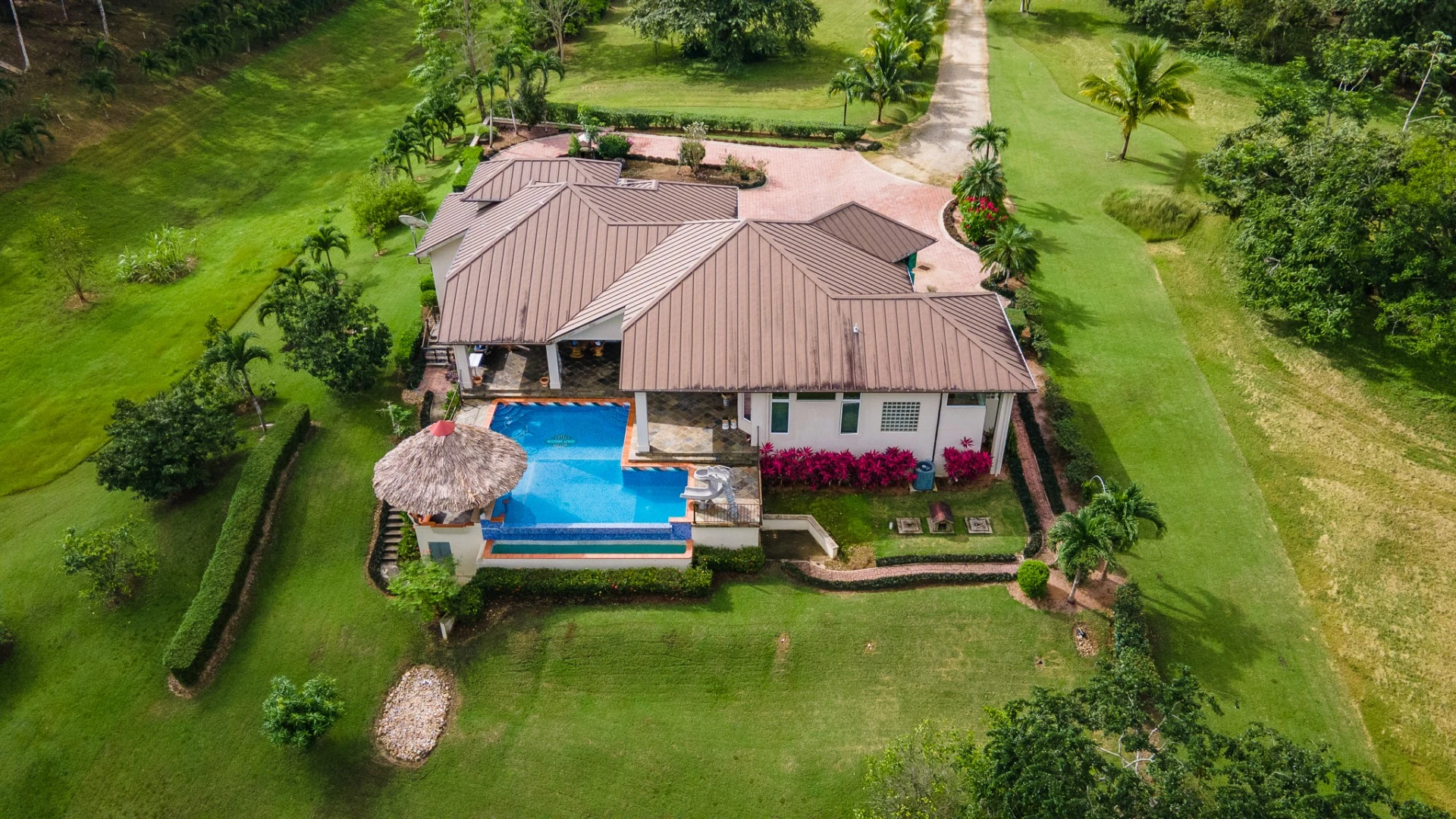 #Belize Luxurious Beautifully Furnished Home in Belmopan