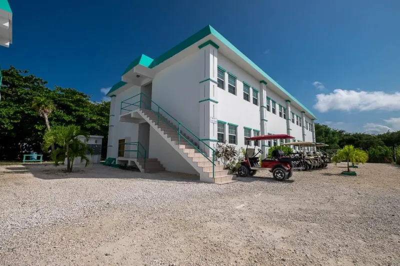 C205 Grand Baymen Gardens