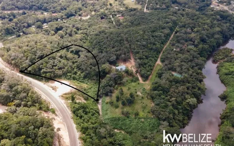 Three Acres of Serenity in Cristo Rey