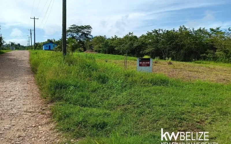 Residential Lots Santa Elena Cayo District