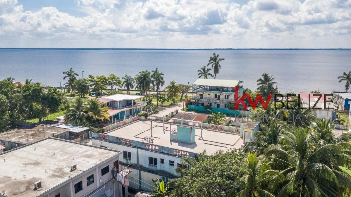 Seaview Triplex in Corozal Town