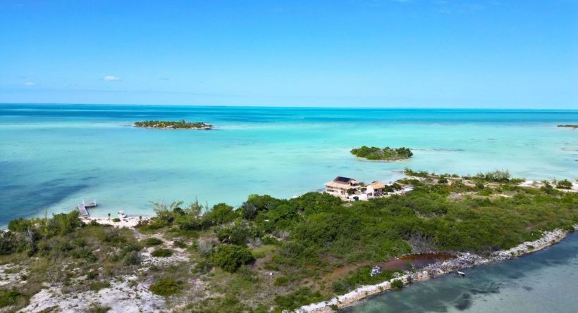Laguna Estates Parcel 4071 - Waterfront Lot!