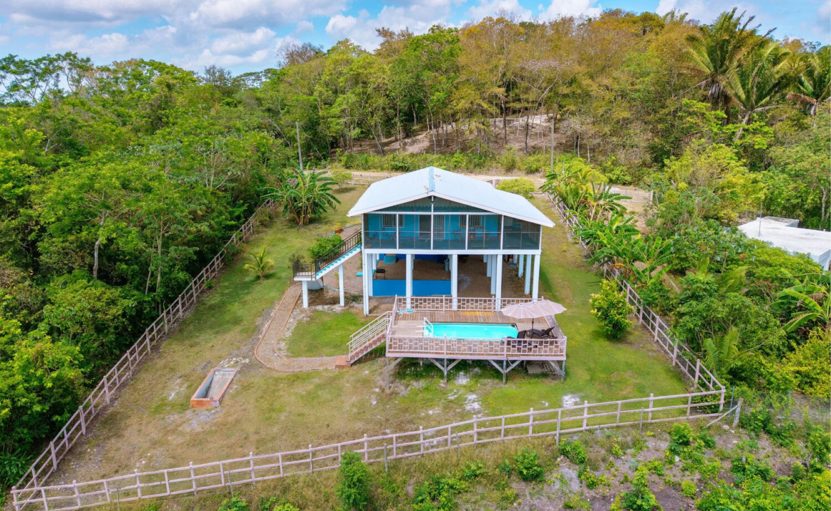 Luna Vista Belize Home for sale
