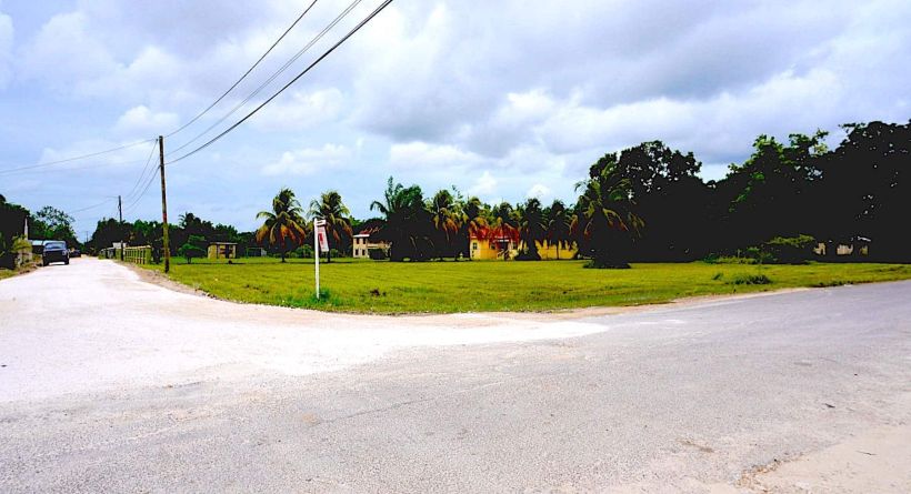 Major Corner Lot in Burrell Boom - along two Main Roads