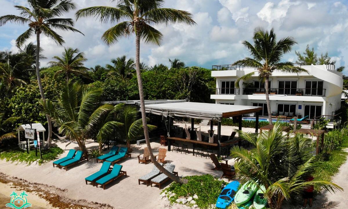 Mangata Villas – A Luxurious Adults-Only Beachfront Retreat with Moon Bar and Main House on Ambergris Caye, Belize