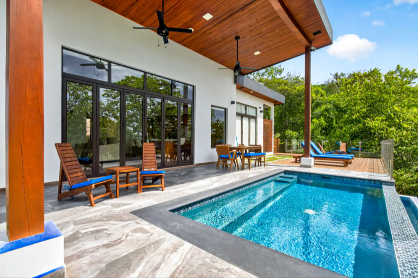 Modern 2 bed 2 bath Mountain Valley View Villa with Infinity Pool