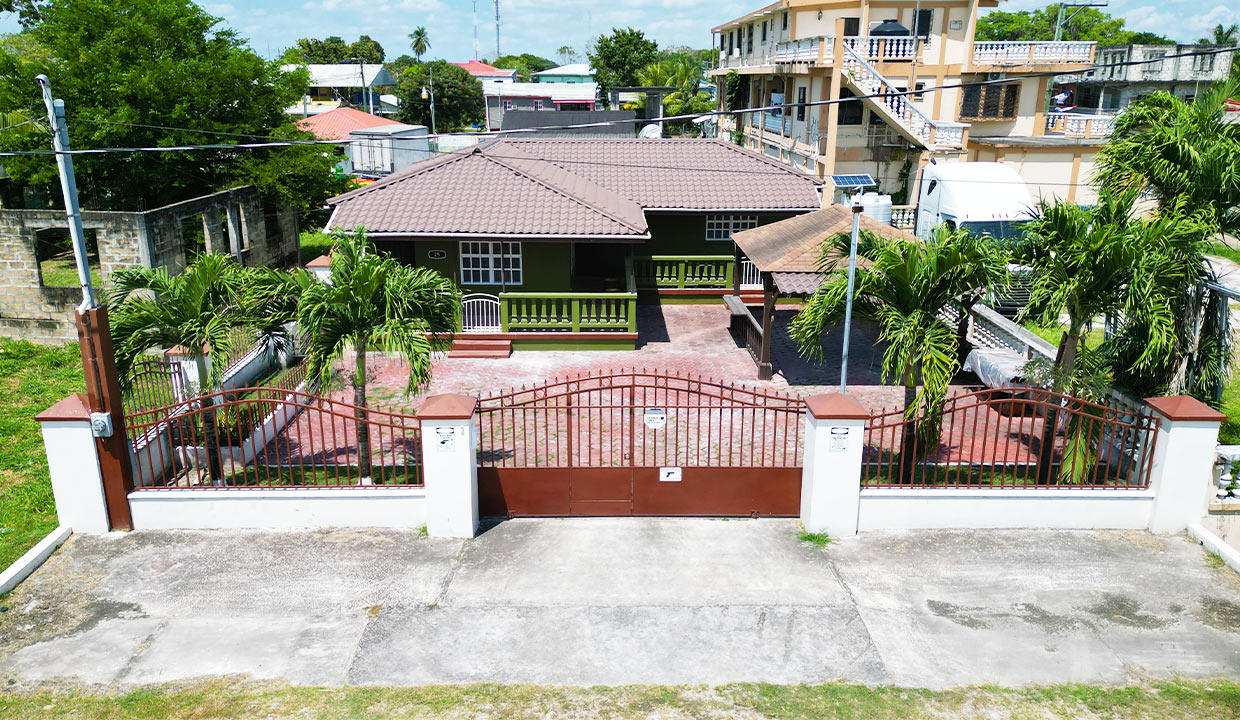 Modern and Elegant Home in Orange Walk Town in Northern Belize